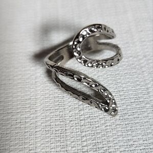 Woman's silver ring